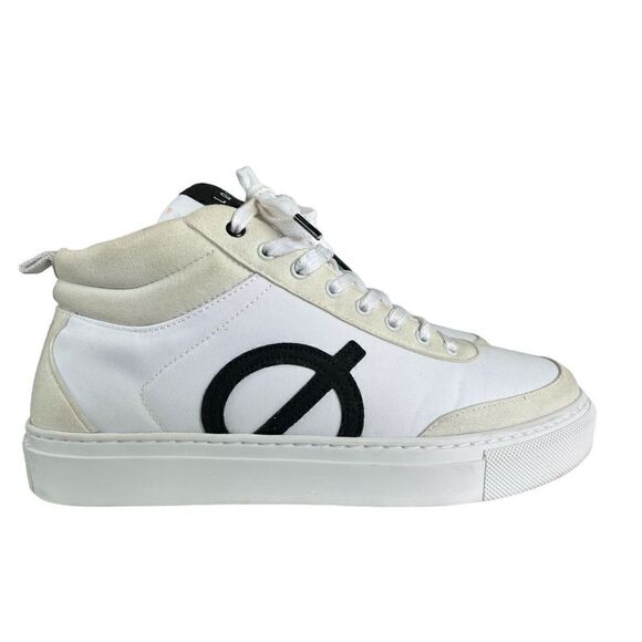 LOCI White & Black Athletic 👟 Love them but they’re just a smidge too small😭 - Picture 5 of 13